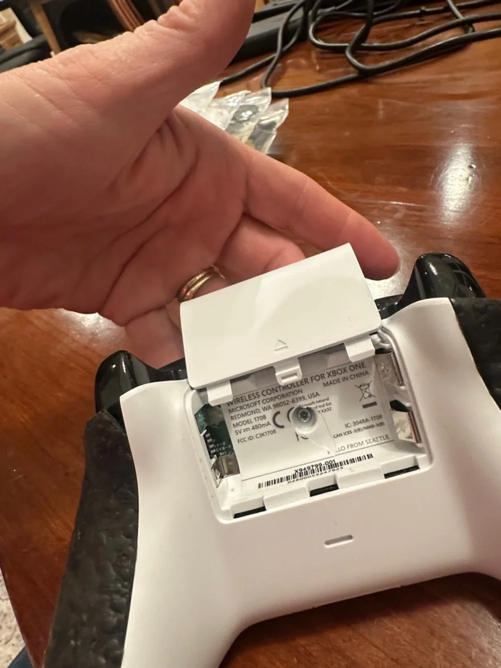 White Wireless Controller